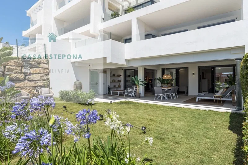 Avenida del Arte, 35,  Estepona,  Estepona Golf,  Bajo, Estepona, Andalusia, Spain. - Photo 6