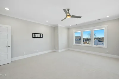 Thumbnail 34