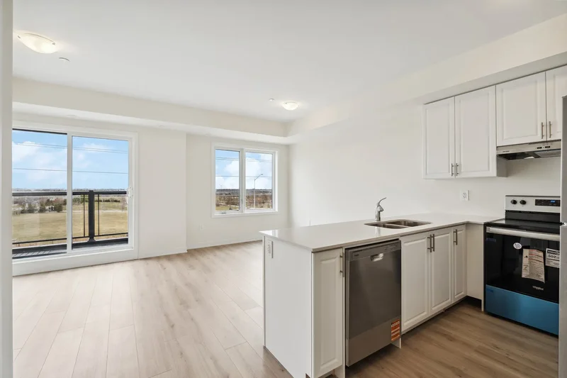 1695 Dersan St  204, Pickering, ON L1V 2P8, Pickering, Ontario, Canada. - Photo 23