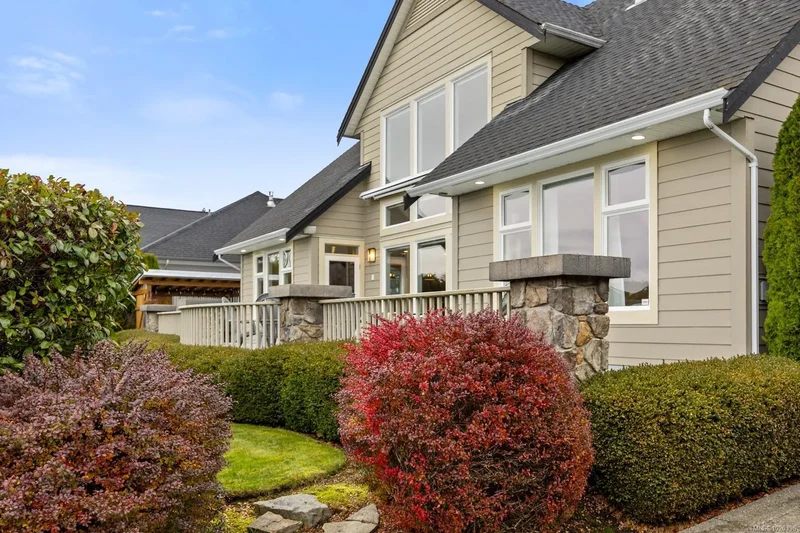 1614 Trumpeter Cres, Courtenay, British Columbia, Canada. - Photo 23