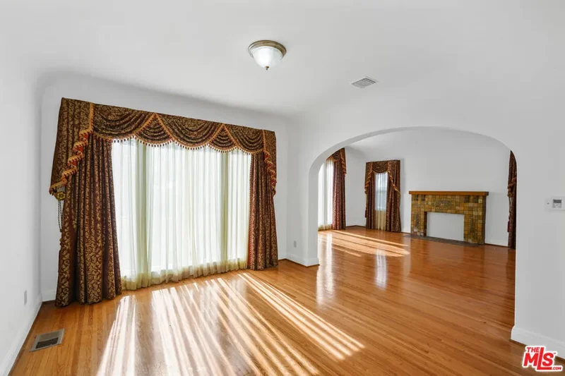 5133 Brynhurst Avenue, Los Angeles, California, United States. - Photo 21