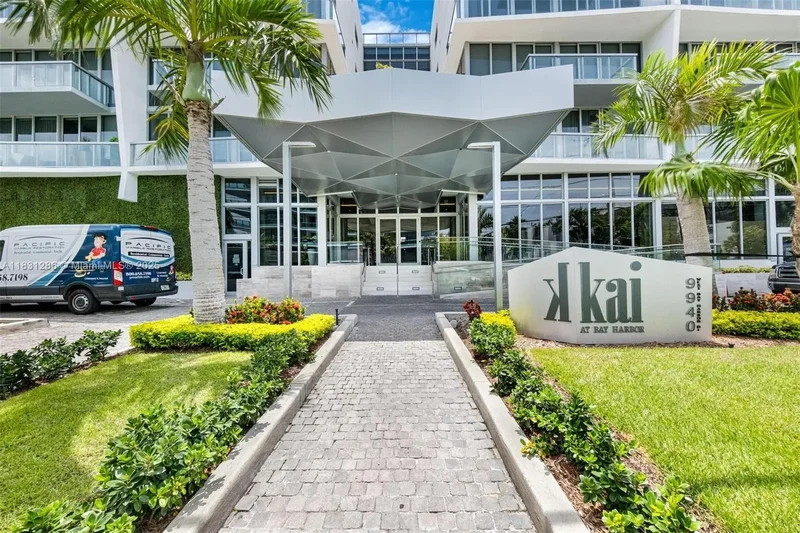 9940 W Bay Harbor Dr, Bay Harbor Islands, FL 33154, Bal Harbour, Florida, United States. - Photo 25