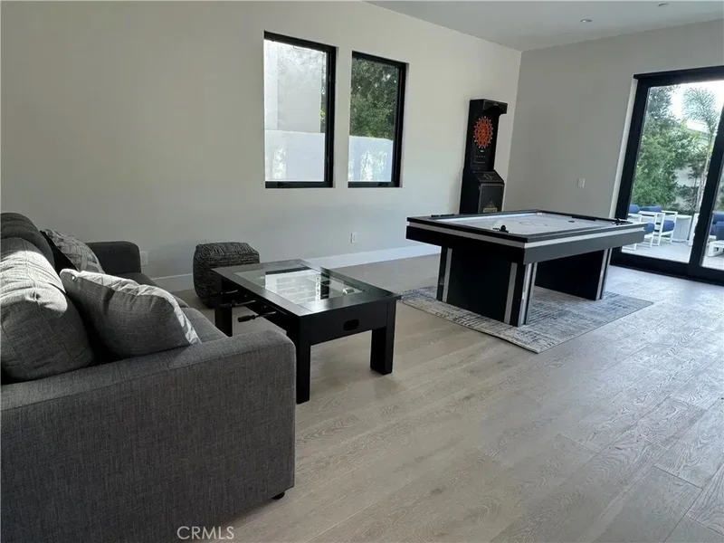 1612 Gates Avenue, Manhattan Beach, California, United States. - Photo 16