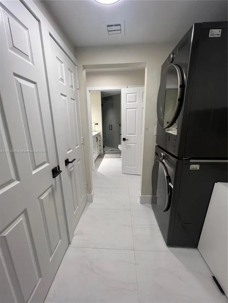 3900 Island Blvd B308, Golden Beach, Florida, United States. - Photo 23