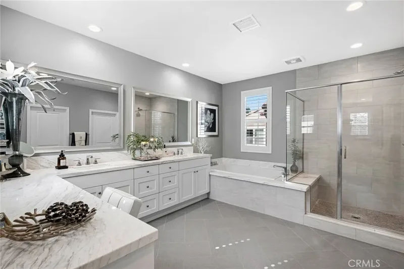 137 Halo, Irvine, CA 92618, Irvine, California, United States. - Photo 15