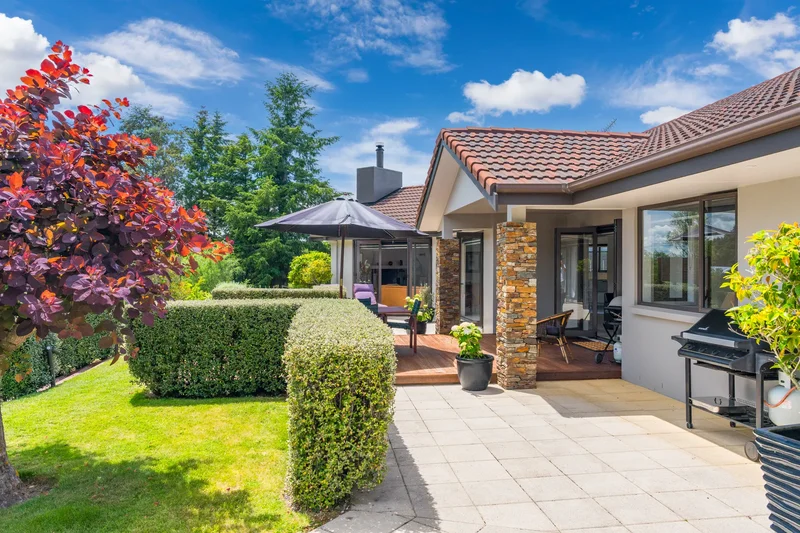 6 Cameron Drive
