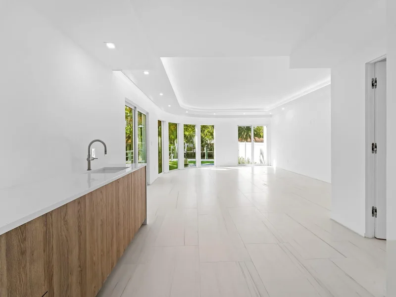 421 Hendricks Isle, Fort Lauderdale, Florida, United States. - Photo 33