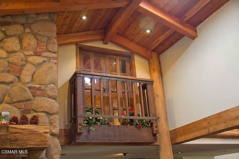 1812 W Potrero Road, Thousand Oaks, California, United States. - Photo 34