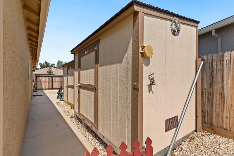 906 Avalon Drive , Ione, CA 95640, Ione, California, United States. - Photo 33