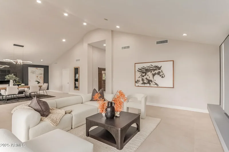 3301 E ROVEY Avenue, Paradise Valley, AZ 85253, Paradise Valley, Arizona, United States. - Photo 14