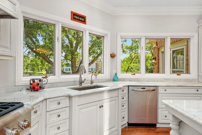 15 S Wynstone Drive , North Barrington, IL 60010, Barrington Hills, Illinois, United States. - Photo 54
