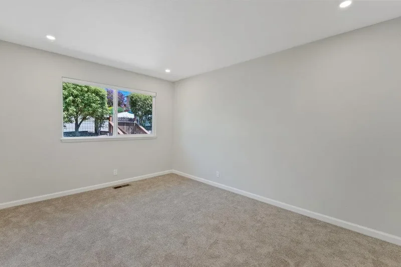 221 Carey Avenue, Freedom, California, United States. - Photo 13