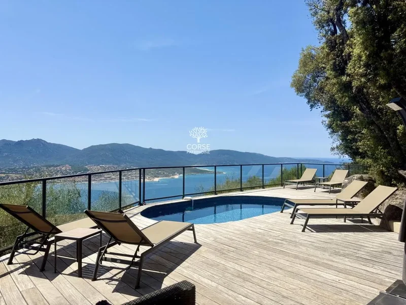 VILLA D'EXCEPTION SUPERBE VUE MER, DOMAINE PRIVE - 20113 OLM