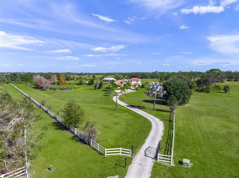 16123 CUTTING HORSE TRAIL, MYAKKA CITY, FL 34251, Myakka City, Florida, United States. - Photo 3