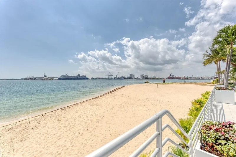 2200 Inlet Drive, Fort Lauderdale, Florida, United States. - Photo 83