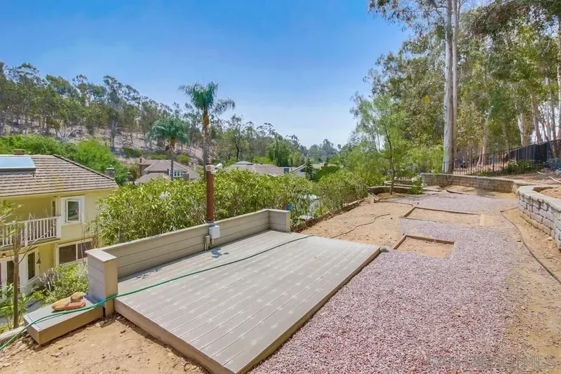 10494 Livewood Way, San Diego, California, United States. - Photo 44