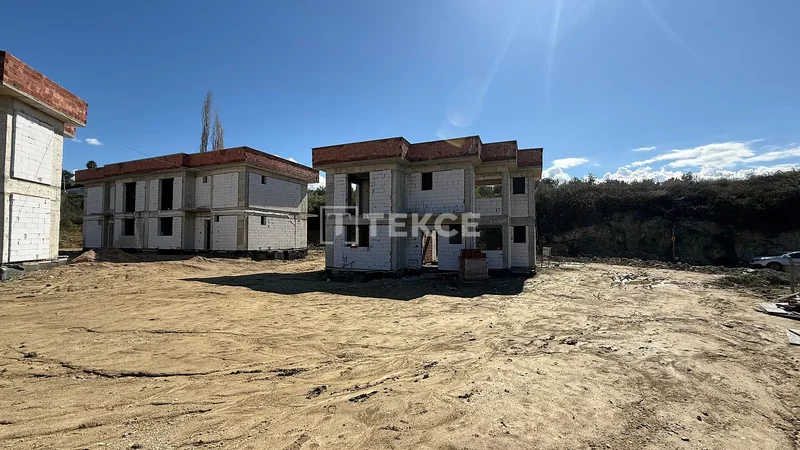 Soğucak, Kuşadası, Aydın, Soğucak, Aydın, Turkey. - Photo 34
