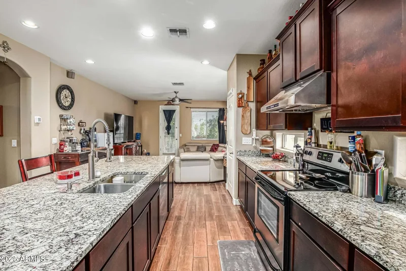 1635 N Beverly --, Mesa, AZ 85201, Mesa, Arizona, United States. - Photo 28