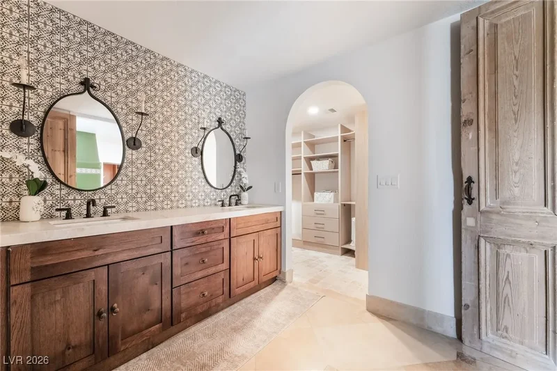 6465 Edna Avenue, Las Vegas, Nevada, United States. - Photo 32