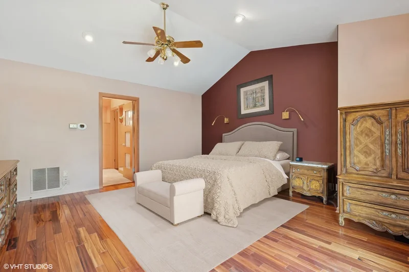 1318 N SUTTON Place, Chicago, Illinois, United States. - Photo 32