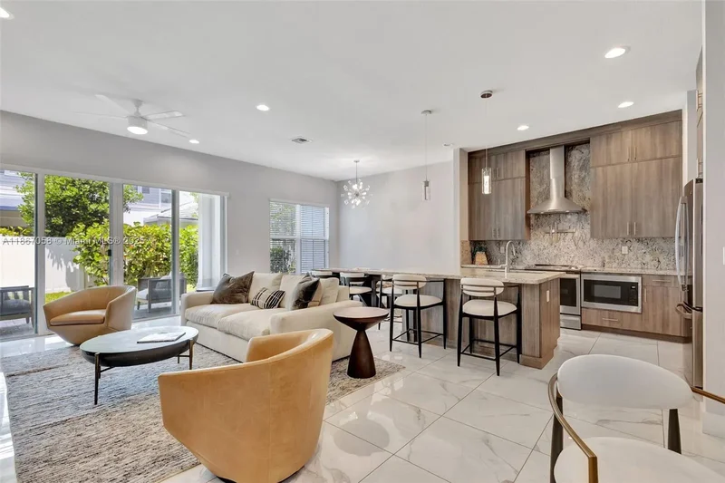 4921 Pointe Midtown Way, Palm Beach Gardens, Florida, United States. - Photo 42