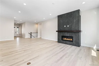 Thumbnail 18