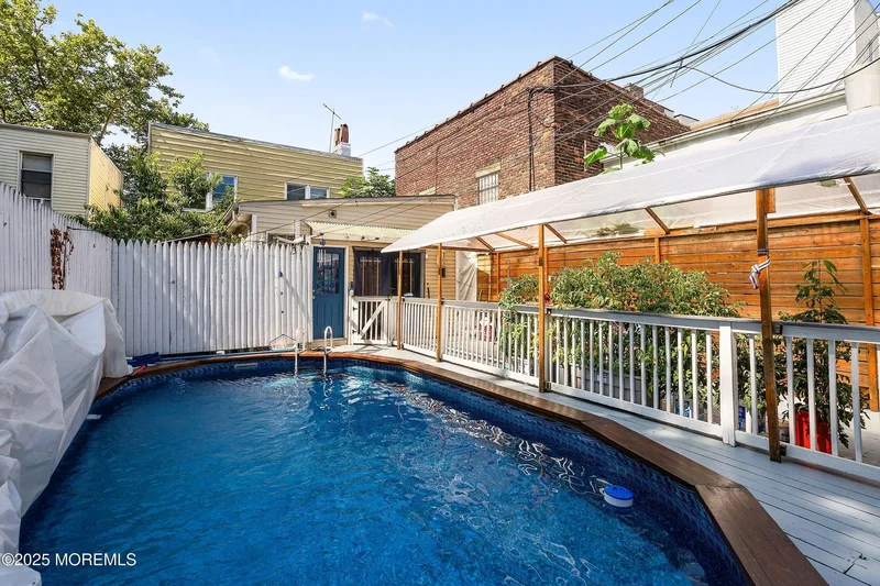 92 Hutton Street, Jersey City, NJ 07307, Jersey City, New Jersey, United States. - Photo 9
