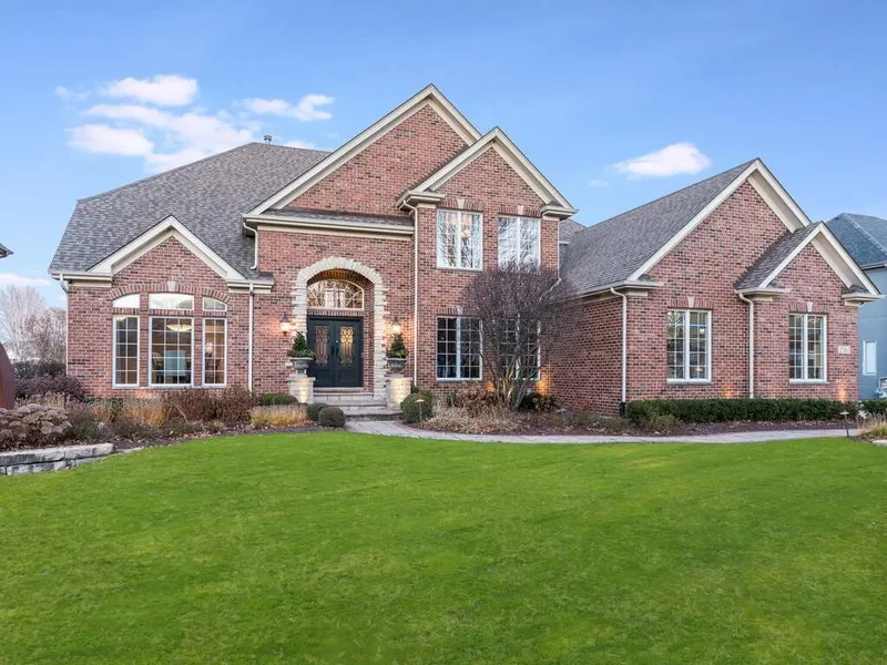 2363 Fawn Lake Circle, Naperville, IL, 60564, USA, Naperville, Illinois, United States. - Photo 3