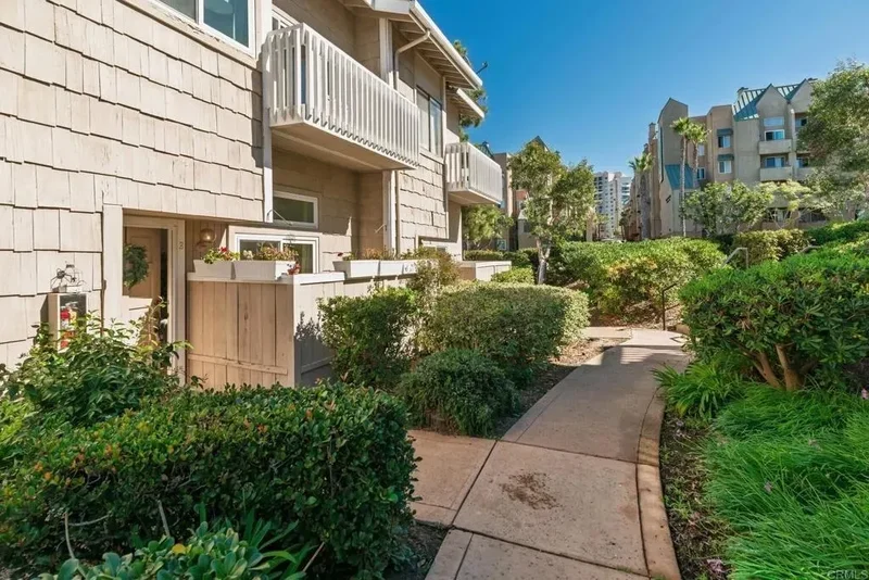 4094 Mahaila Ave B, San Diego, California, United States. - Photo 25