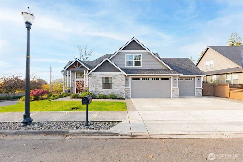 15906 NE 22nd Avenue, Ridgefield, WA 98642, Vancouver, Washington, United States. - Photo 2