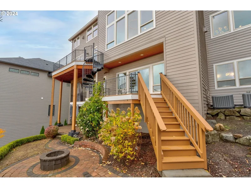 10230 NW GLOAMING LN, Portland, OR, 97229, USA, Portland, Oregon, United States. - Photo 38