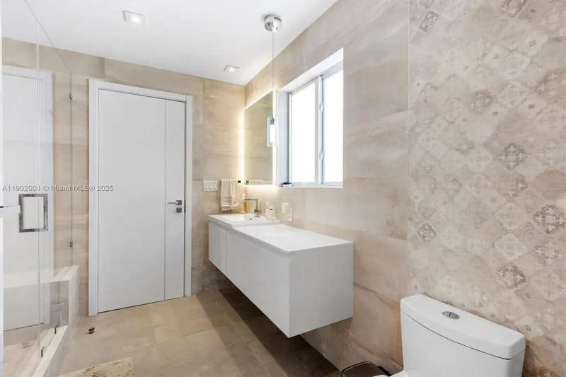 11325 NW 66th St, Doral, FL, 33178, USA, Doral, Florida, United States. - Photo 55