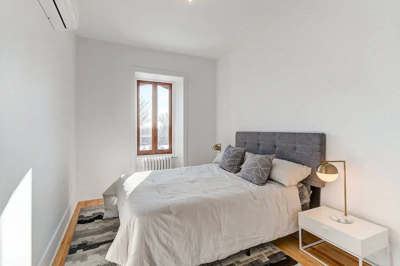 4132 Boul. Dorchester O., Westmount, Quebec, Canada. - Photo 20