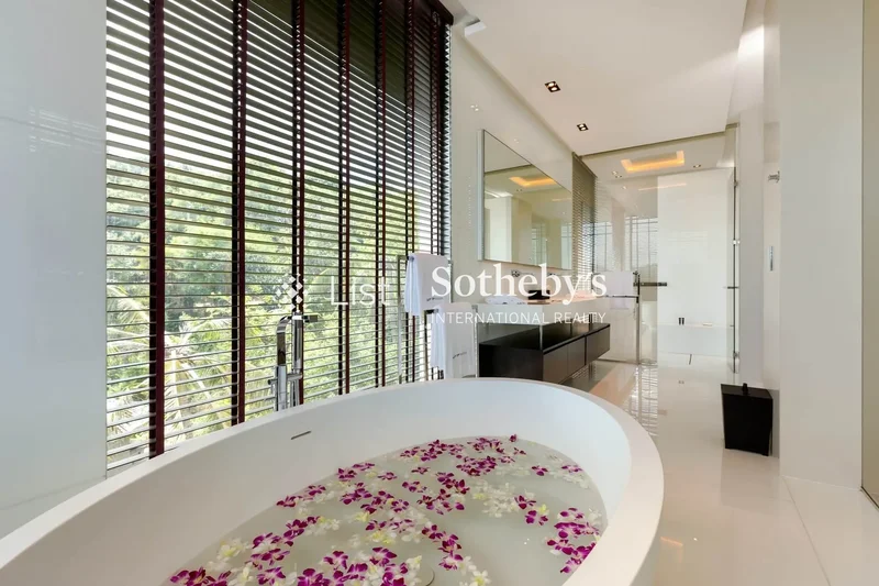 Clifftop Residence Oceanfront Luxury Villa with Panoramic Andaman Sea Views in Cape Panwa, Mueang Phuket, 83 83000, Wichit, Phuket, Thailand. - Photo 18