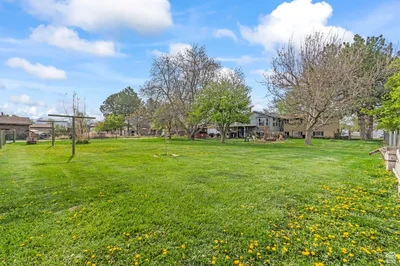 Thumbnail 37