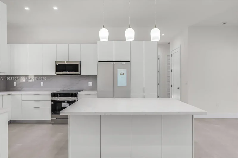 1030 NE 121st St, Miami, Florida, United States. - Photo 14