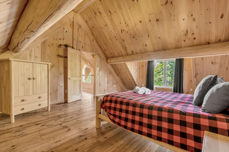 24 Ch. de la Ste-Berthe, Petite-Rivière-Saint-François, Quebec, Canada. - Photo 27