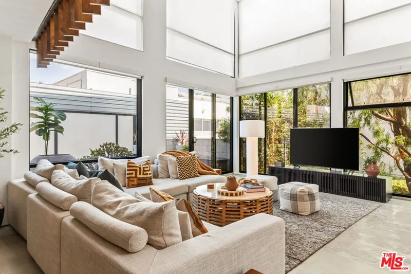 700 Main Street 15, Los Angeles, California, United States. - Photo 6