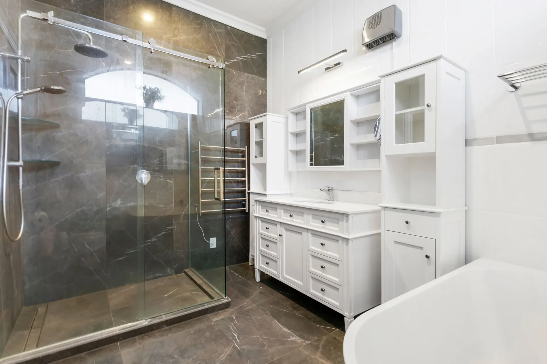 Gallery photo 3