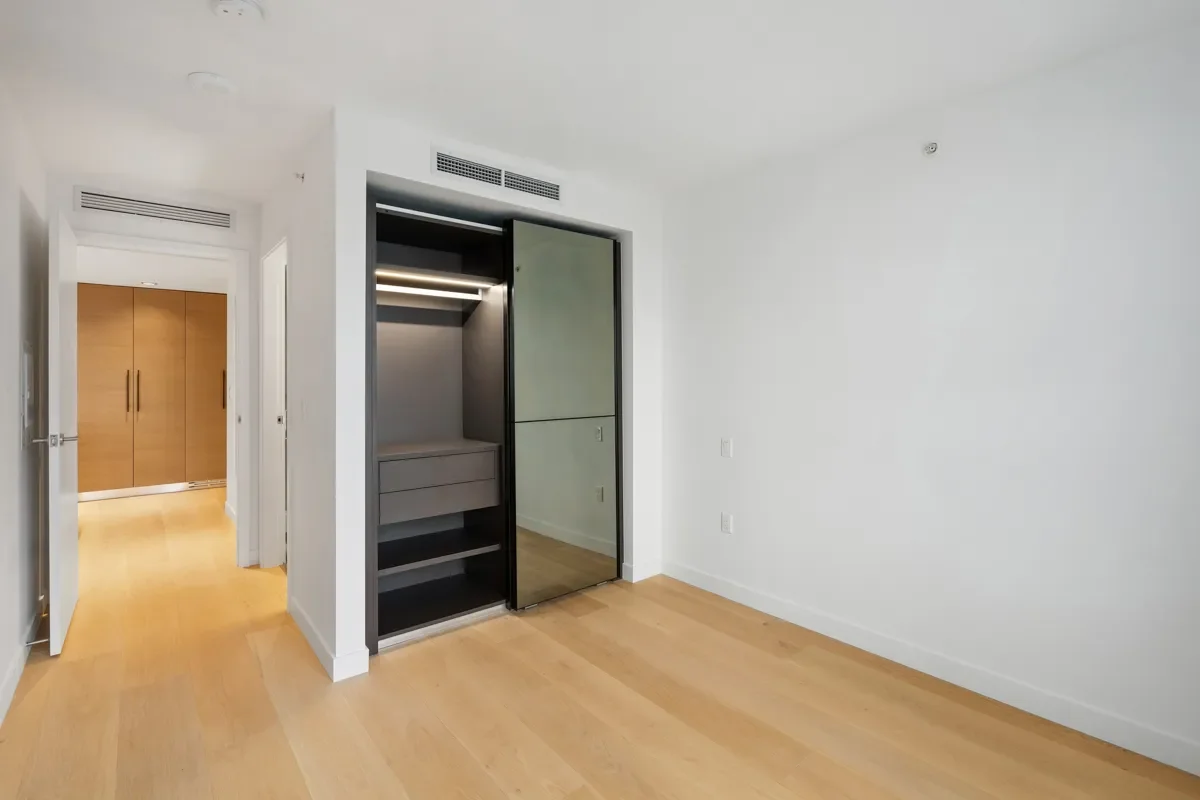 Gallery photo 2