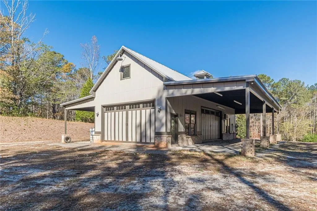 5752 W PHILLIPS MILL Road, Douglasville, Georgia, United States. - Photo 82