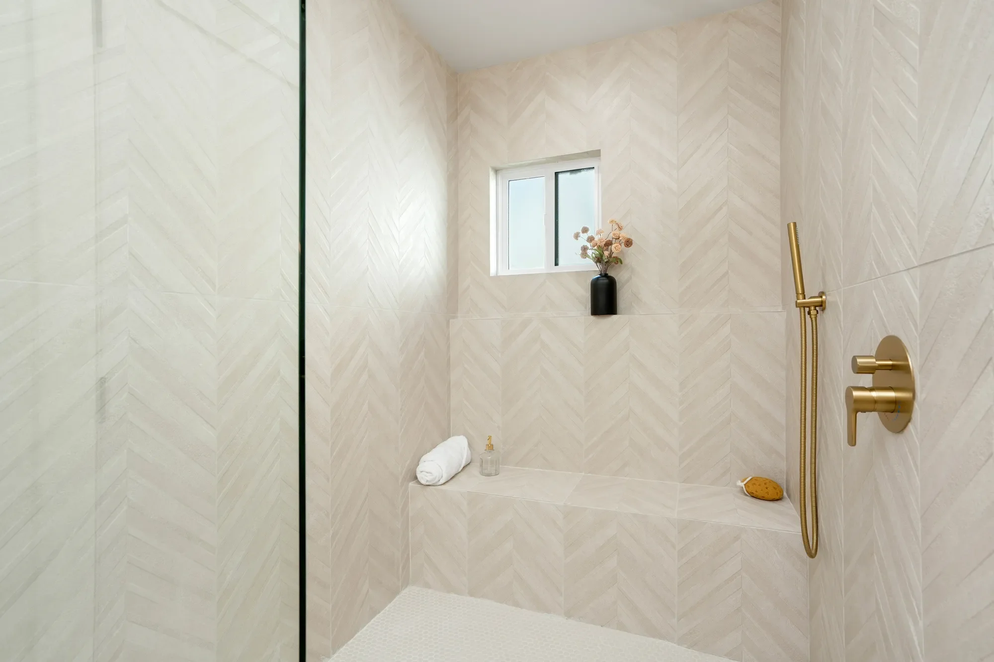 Gallery photo 11