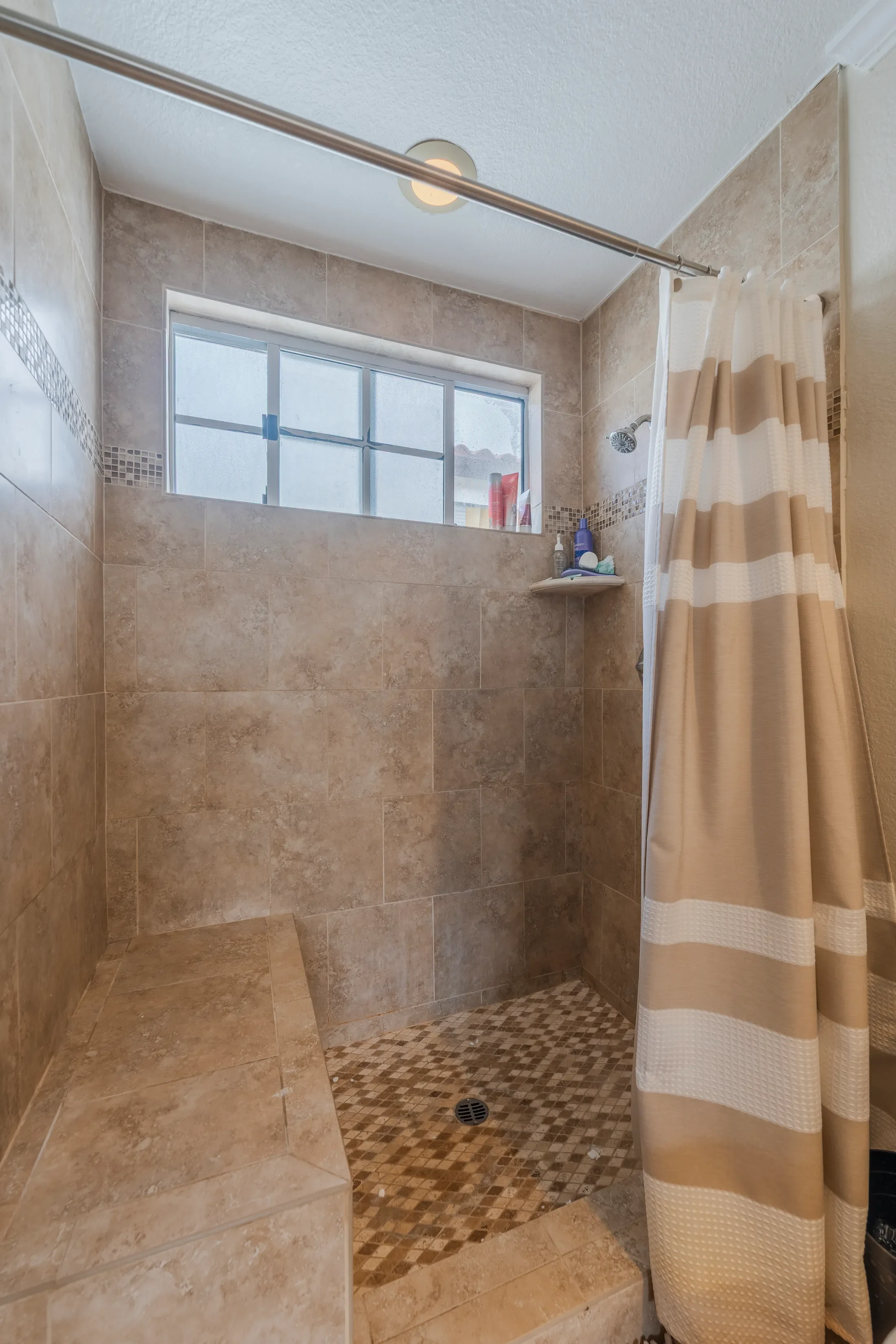 1043 West 12th Street #C , Los Angeles, CA 90731, Los Angeles, California, United States. - Photo 17