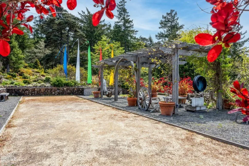 40811 Eureka Hill Road, Point Arena, California, United States. - Photo 20