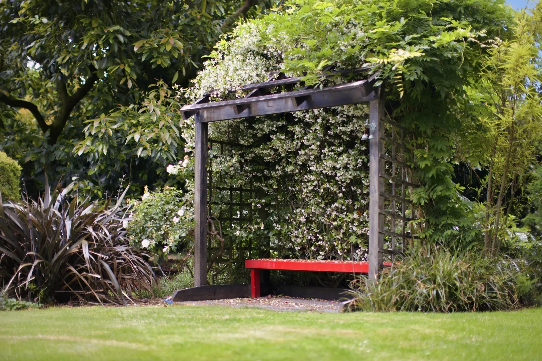 Exterior photo 7