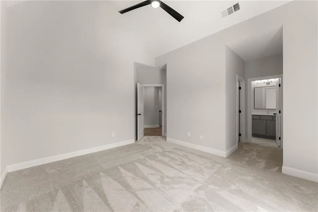 Gallery photo 10