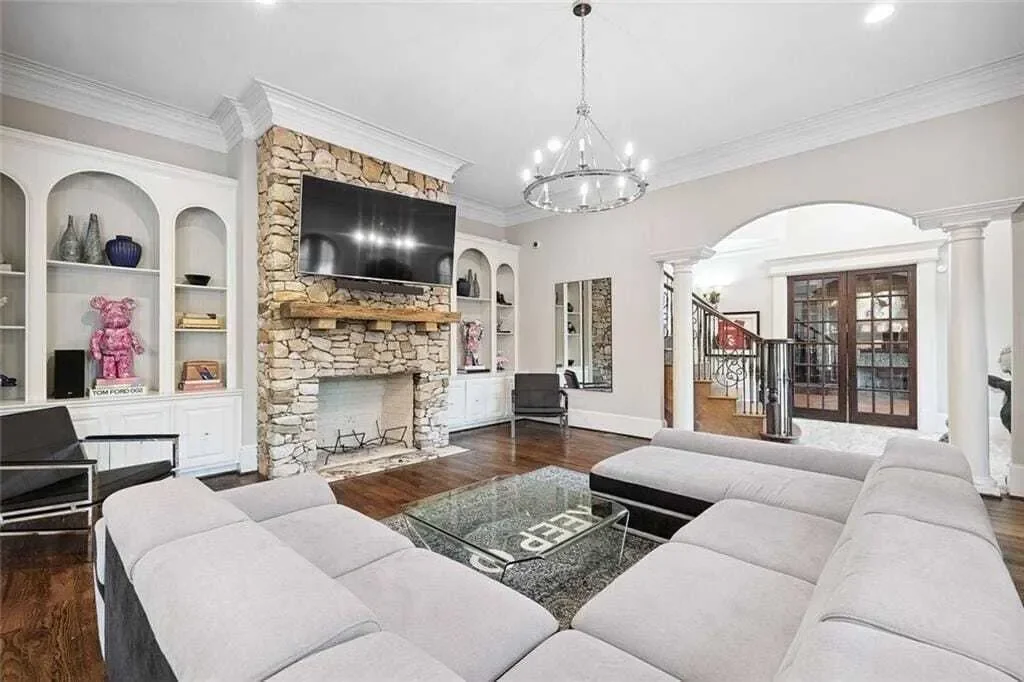 11140 W. Road, Roswell, Georgia, United States. - Photo 9