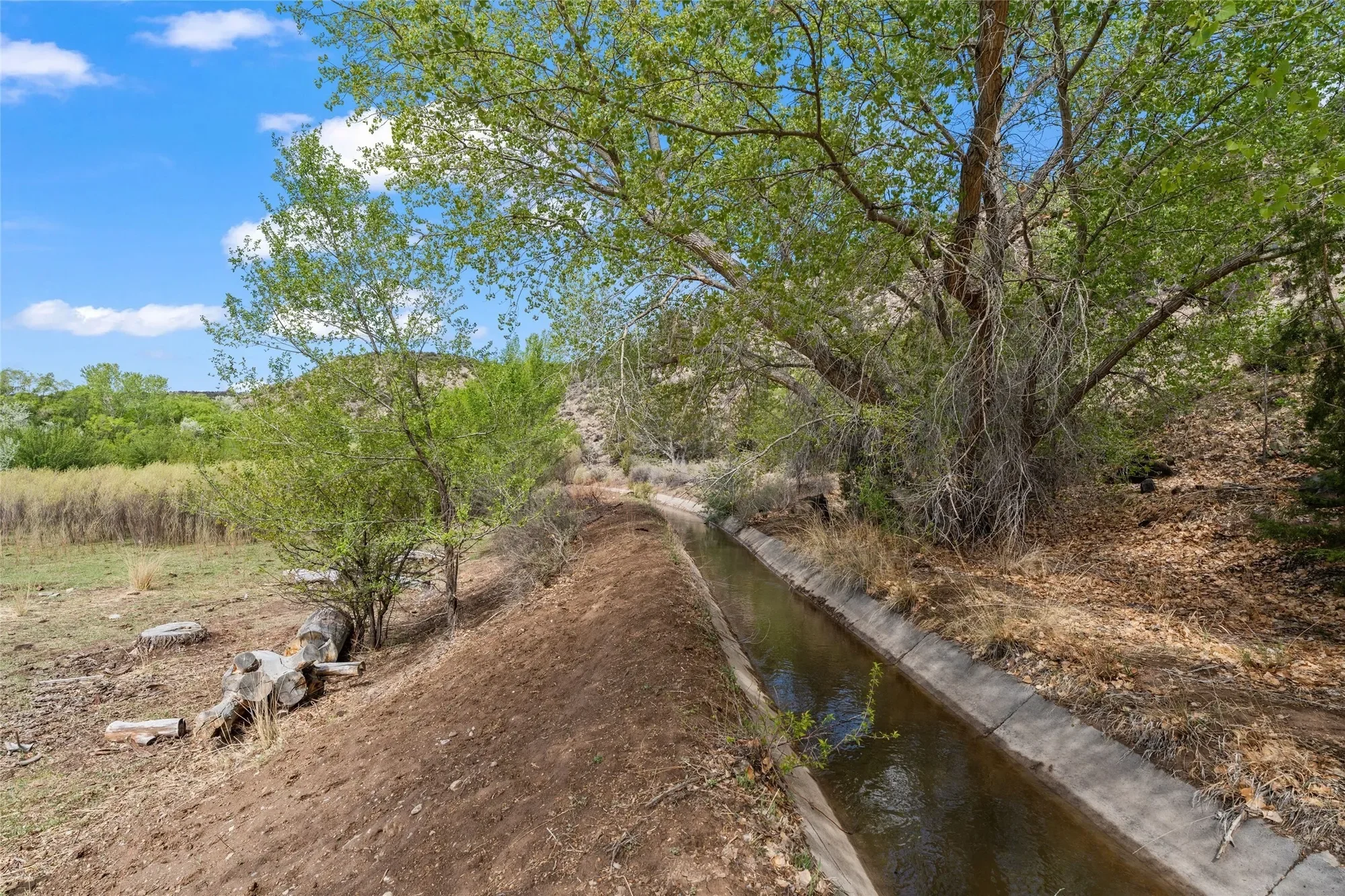 781 County Road 57 , Lyden, NM 87582, Velarde, New Mexico, United States. - Photo 3