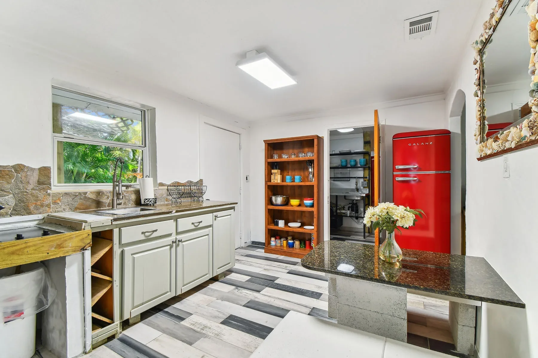 5909 Mohr Road, Tampa, FL 33615, Tampa, Florida, United States. - Photo 2