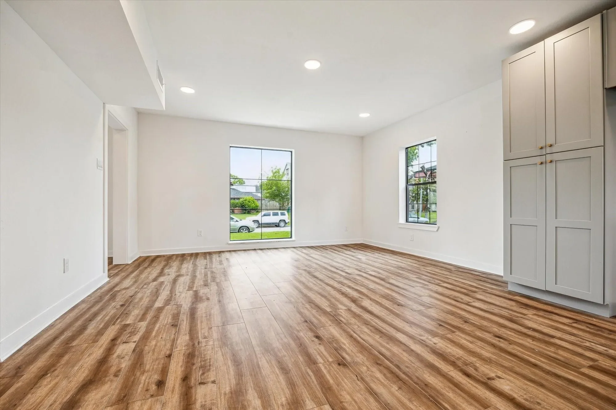 3202 Parkwood Drive, Houston, Texas, United States. - Photo 2